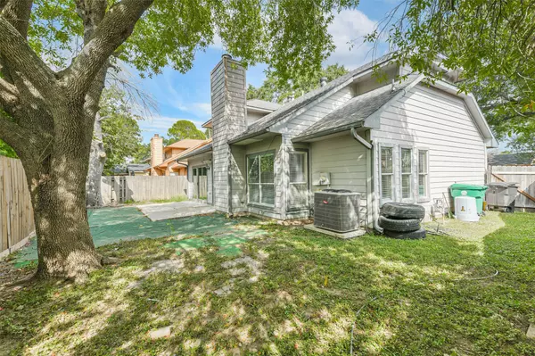 Houston, TX 77082,13855 Cherry Hollow Ln LN