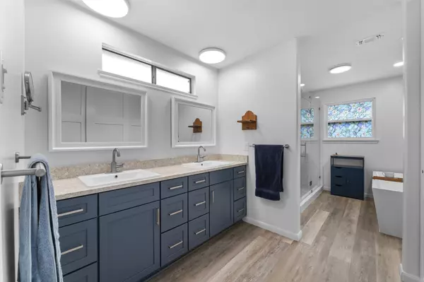 Humble, TX 77346,19735 River Brook CT