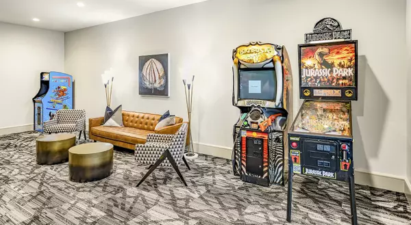 7100 Uvalde RD #9106, Houston, TX 77049