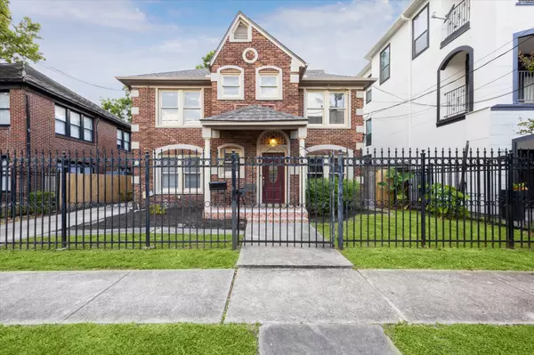 2422 Driscoll ST, Houston, TX 77019