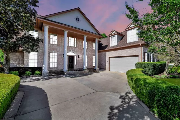527 Edgewood DR,  Montgomery,  TX 77356