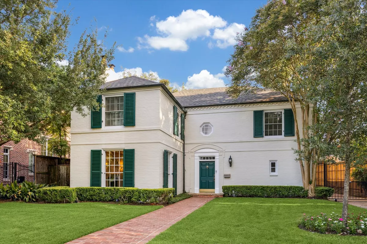 Houston, TX 77019,2233 Pelham DR