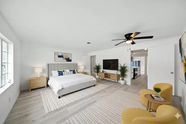 Houston, TX 77033,4843 Bricker ST