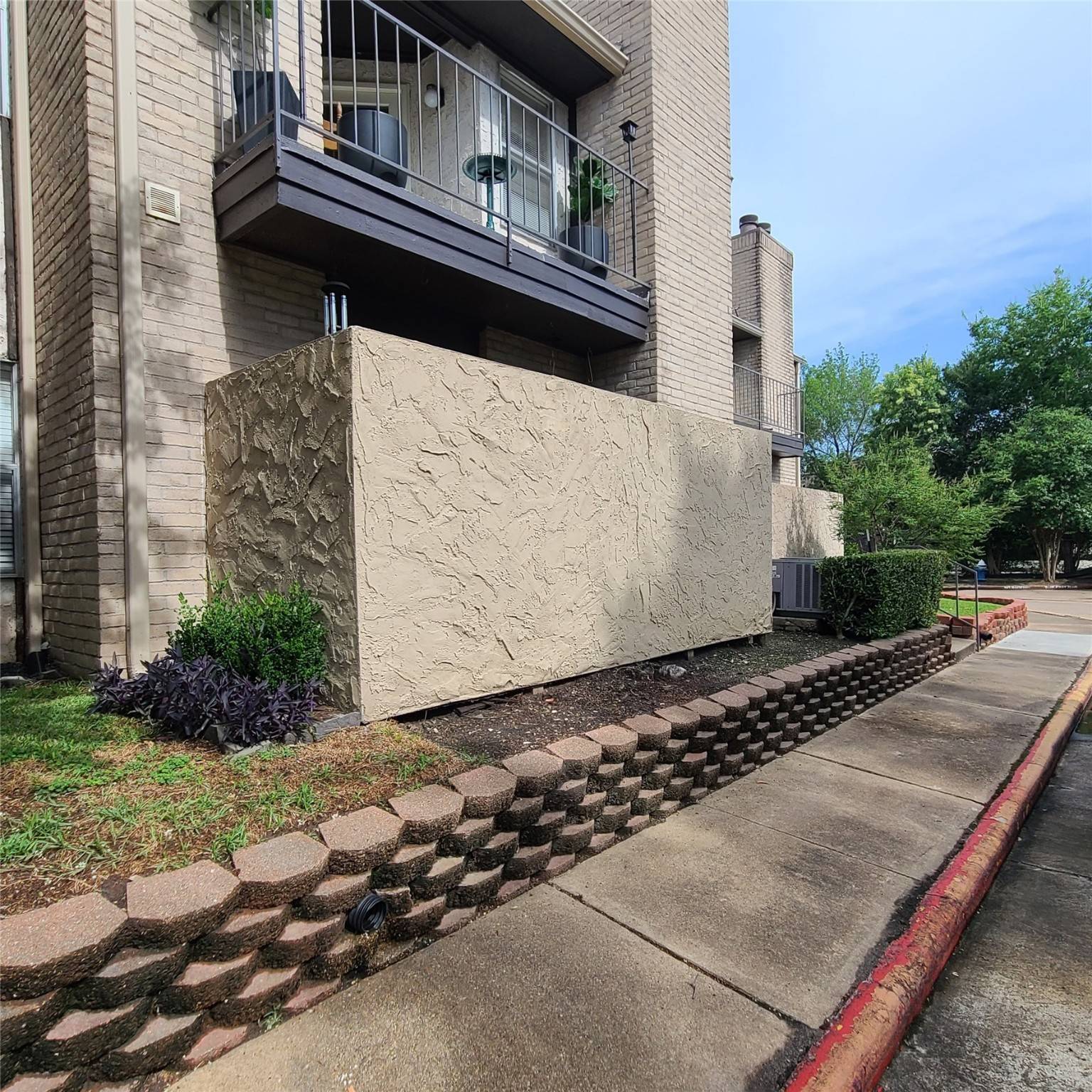 2021 Spenwick DR #513, Houston, TX 77055