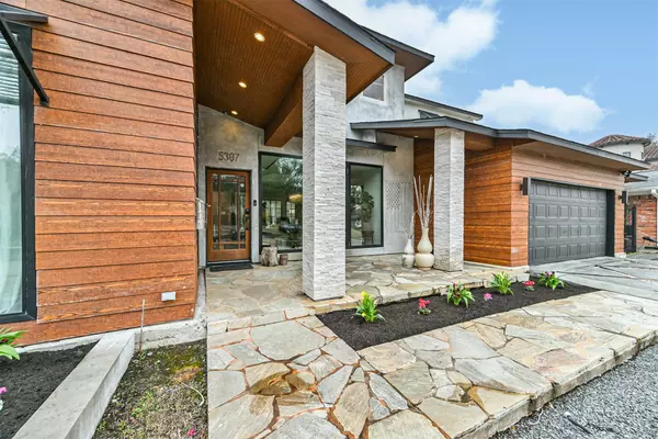 Houston, TX 77096,5307 Maple ST