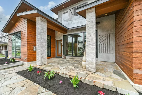 Houston, TX 77096,5307 Maple ST