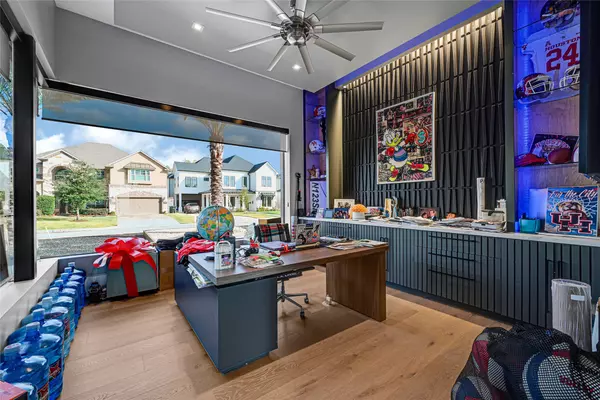 Houston, TX 77018,1025 Wakefield DR