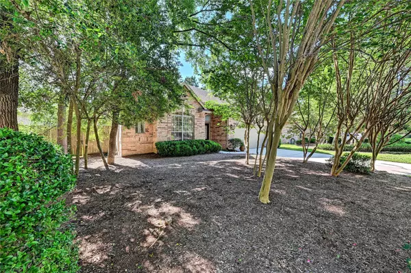 The Woodlands, TX 77382,42 N Belfair PL