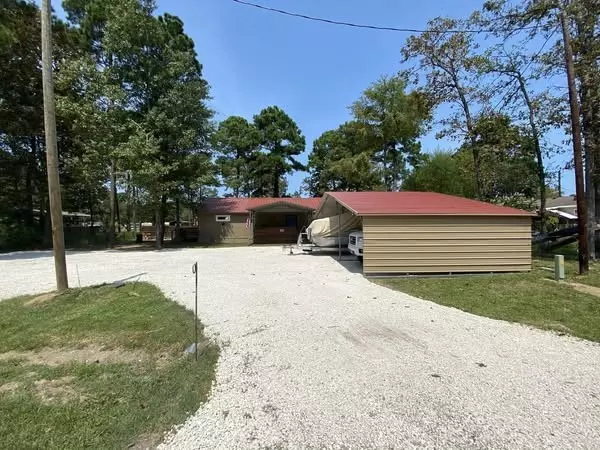 Point Blank, TX 77364,40 Trinidad LN