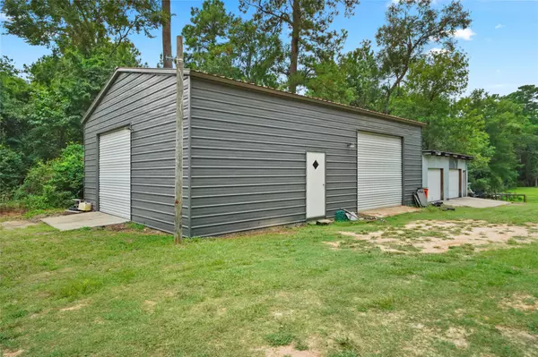 Plantersville, TX 77363,16120 Grandflower RD