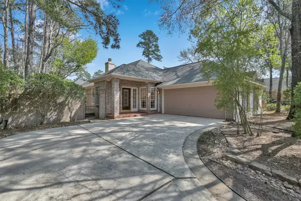 30 Reflection PT,  The Woodlands,  TX 77381