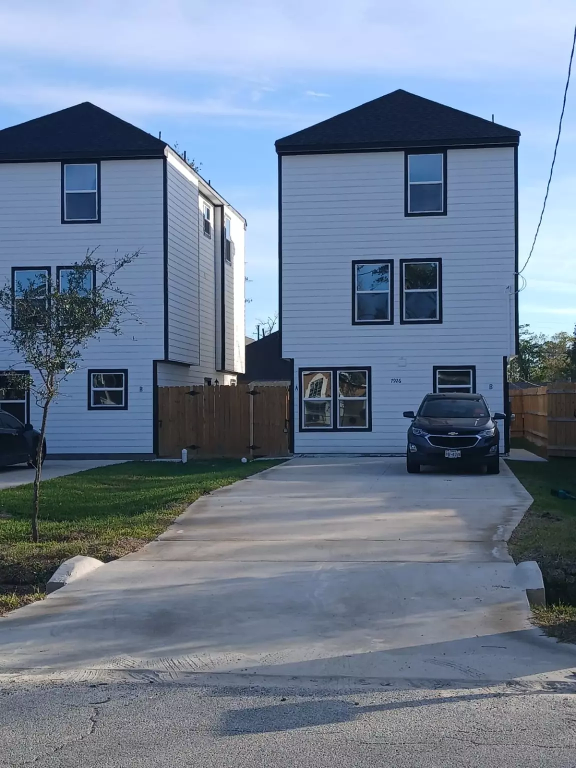 Houston, TX 77028,7928 Count ST