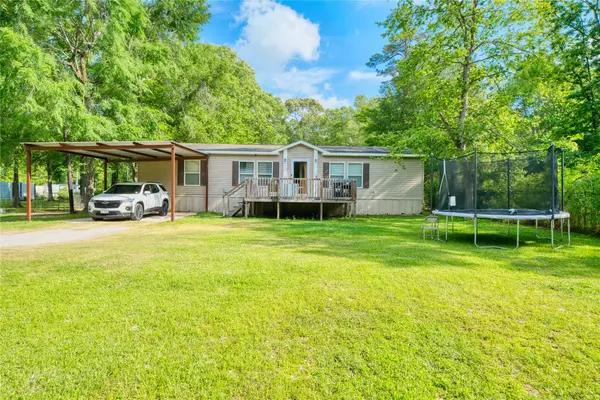 Splendora, TX 77372,103 County Road 370