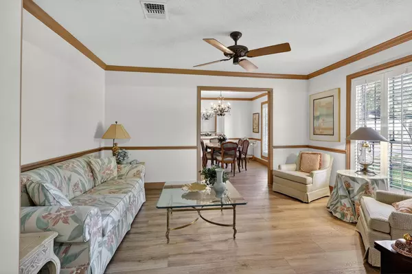 Houston, TX 77066,12019 Paradise Valley DR