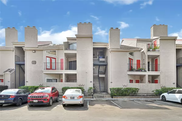 Houston, TX 77042,10855 Meadowglen LN #806