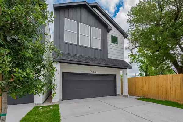 776 Mansfield St, Houston, TX 77091