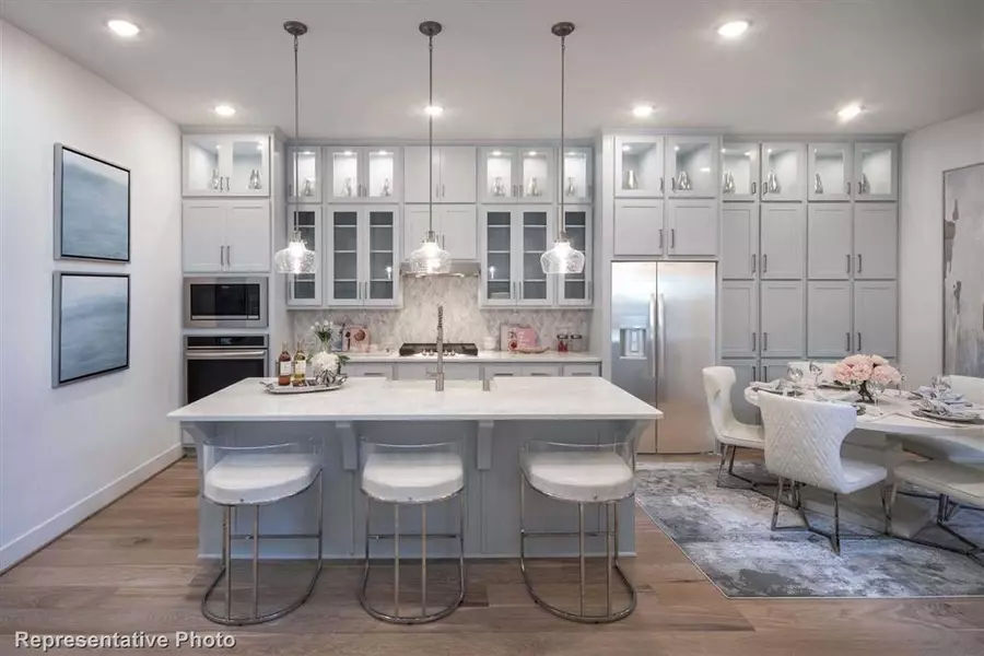 317 Fields LN, Montgomery, TX 77316