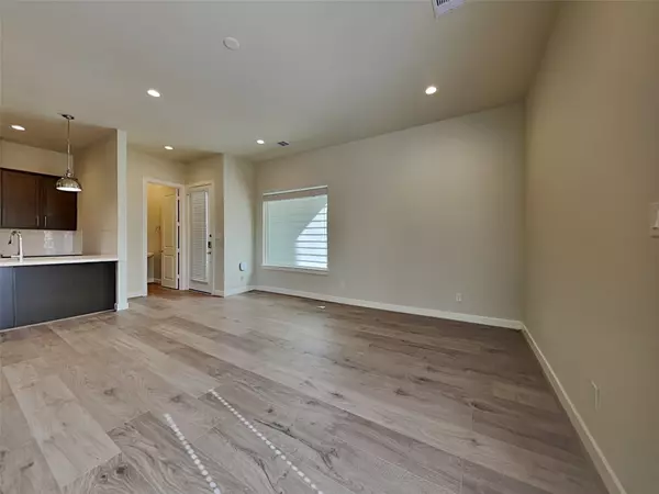 Houston, TN 77091,5750 Quinn Landing RD