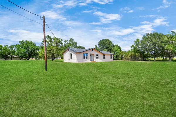 Sealy, TX 77474,1030 San Felipe RD