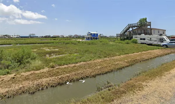 Crystal Beach, TX 77650,1266 N Tinkle LN