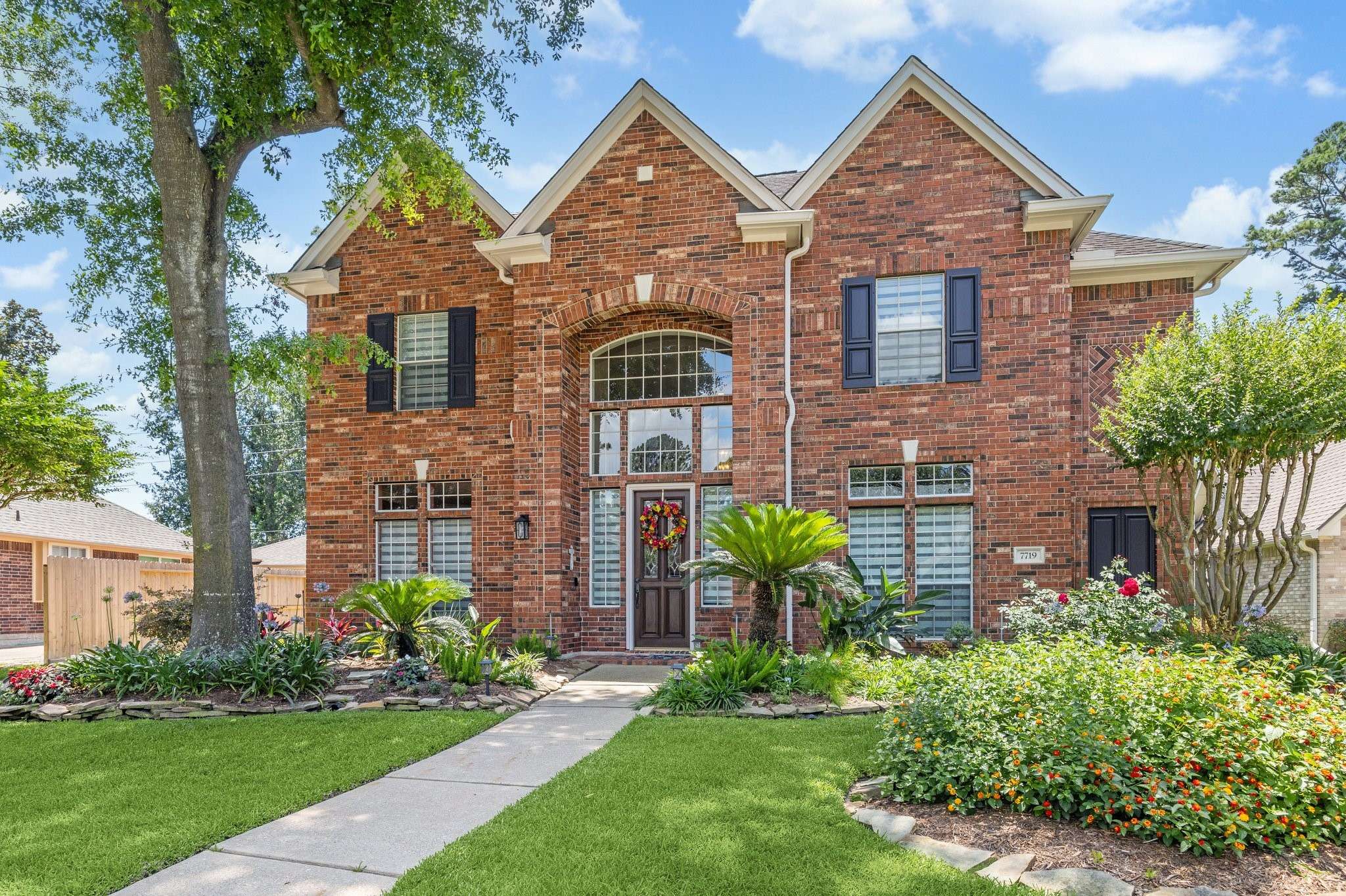 7719 Allegro DR,  Houston,  TX 77040