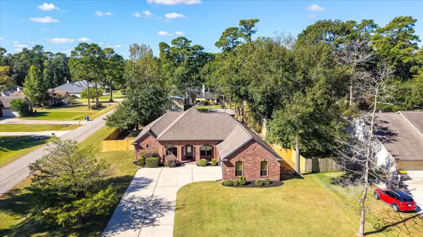 803 Box Elder DR, Magnolia, TX 77354