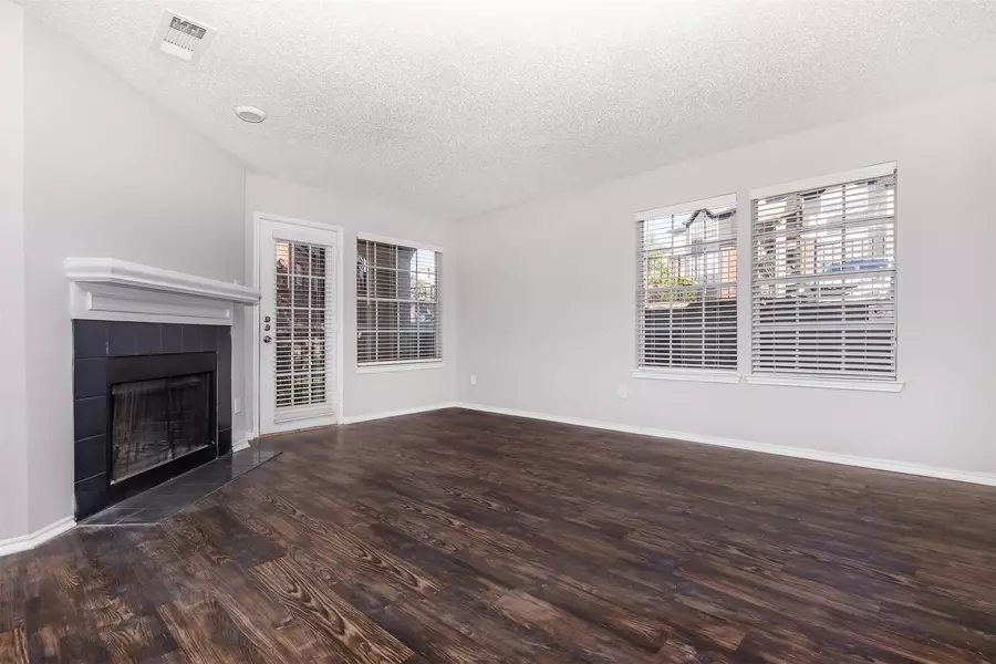 8301 Boat Club Road #721, Fort Worth, TX 76179