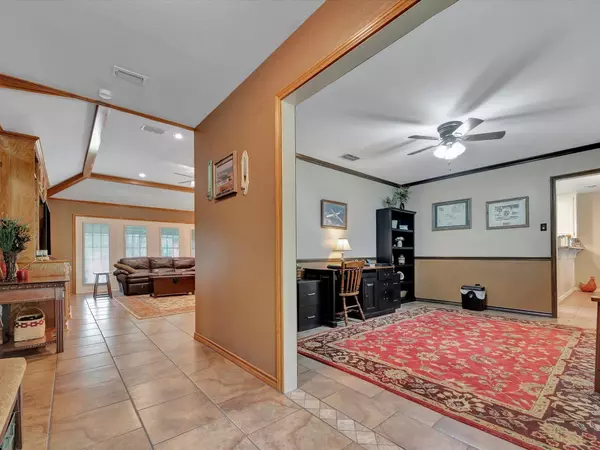 Palestine, TX 75801,136 Woodway ST