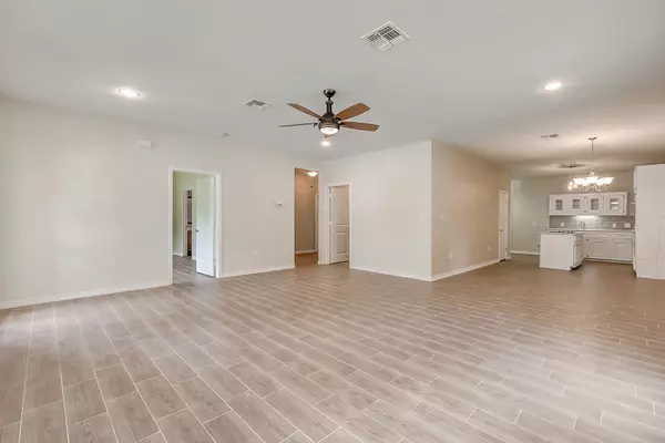 Needville, TX 77461,3215 North