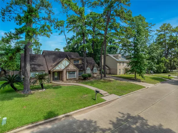 7910 Oak Moss DR, Spring, TX 77379