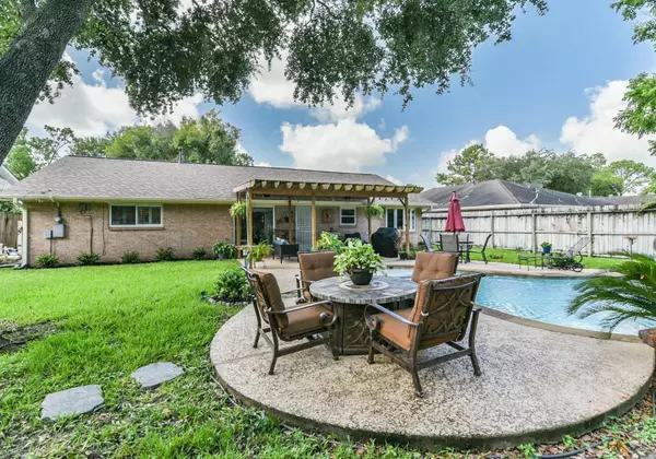 Houston, TX 77036,8306 Hazen ST