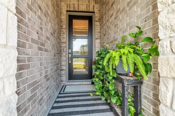 Conroe, TX 77304,307 Springfield Terrace