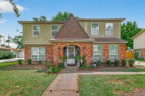 4907 Sabrina DR, Houston, TX 77066