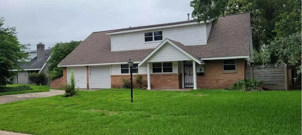 Nassau Bay, TX 77058,2519 Lazy Lake DR