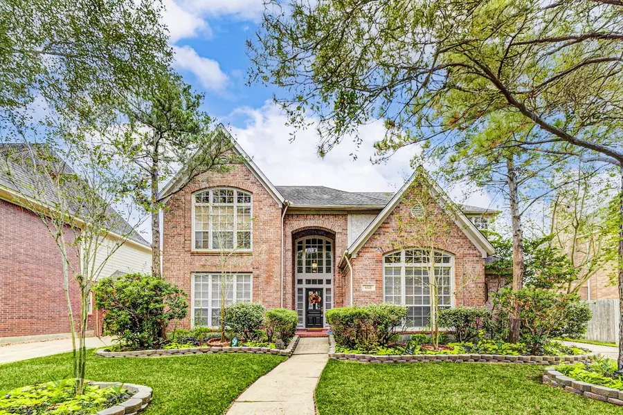 4418 Bermuda DR, Sugar Land, TX 77479