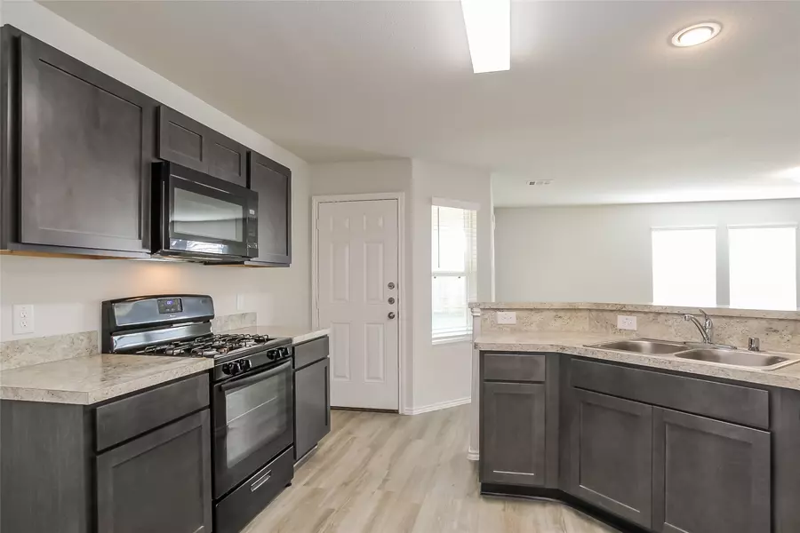 8510 Oak Grove Church ST, Houston, TX 77028