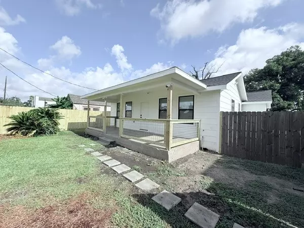 Houston, TX 77018,113 E 44th St