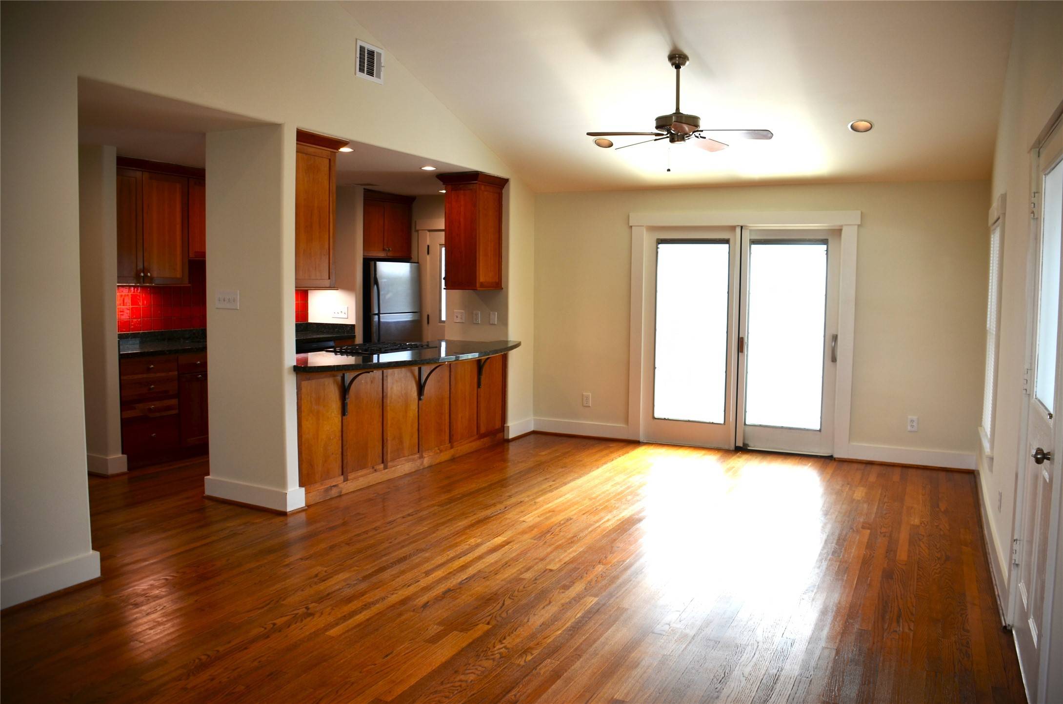 Houston, TX 77008,1245 Omar ST
