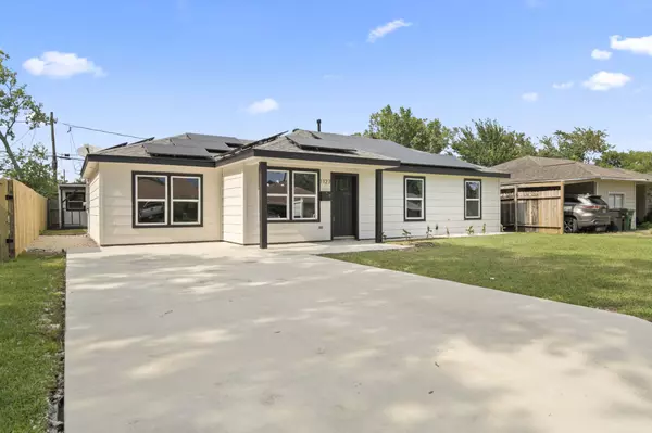 Houston, TX 77034,1127 Roper ST