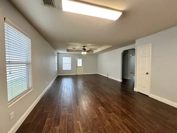 Houston, TX 77075,10403 Hurst Hill LN