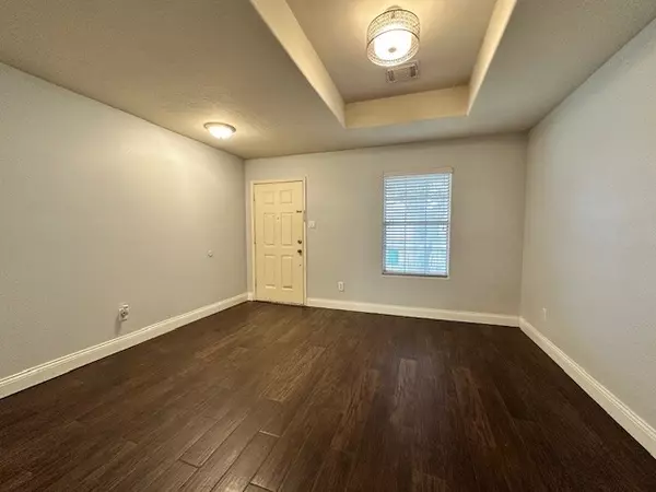 Houston, TX 77075,10403 Hurst Hill LN