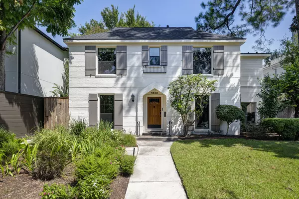 1832 Albans RD,  Houston,  TX 77005