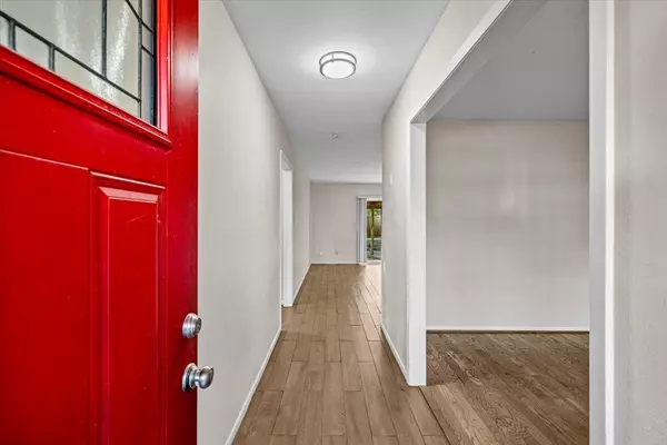 Houston, TX 77043,1339 Spillers LN