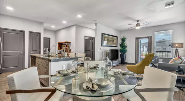 Richmond, TX 77407,8811 Fm 1464 RD #7204