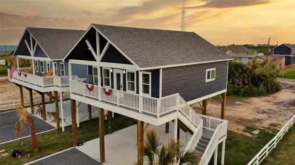 Crystal Beach, TX 77650,1041 Sunset Circle W