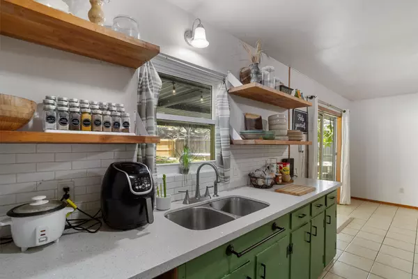 Deer Park, TX 77536,313 Ellen DR