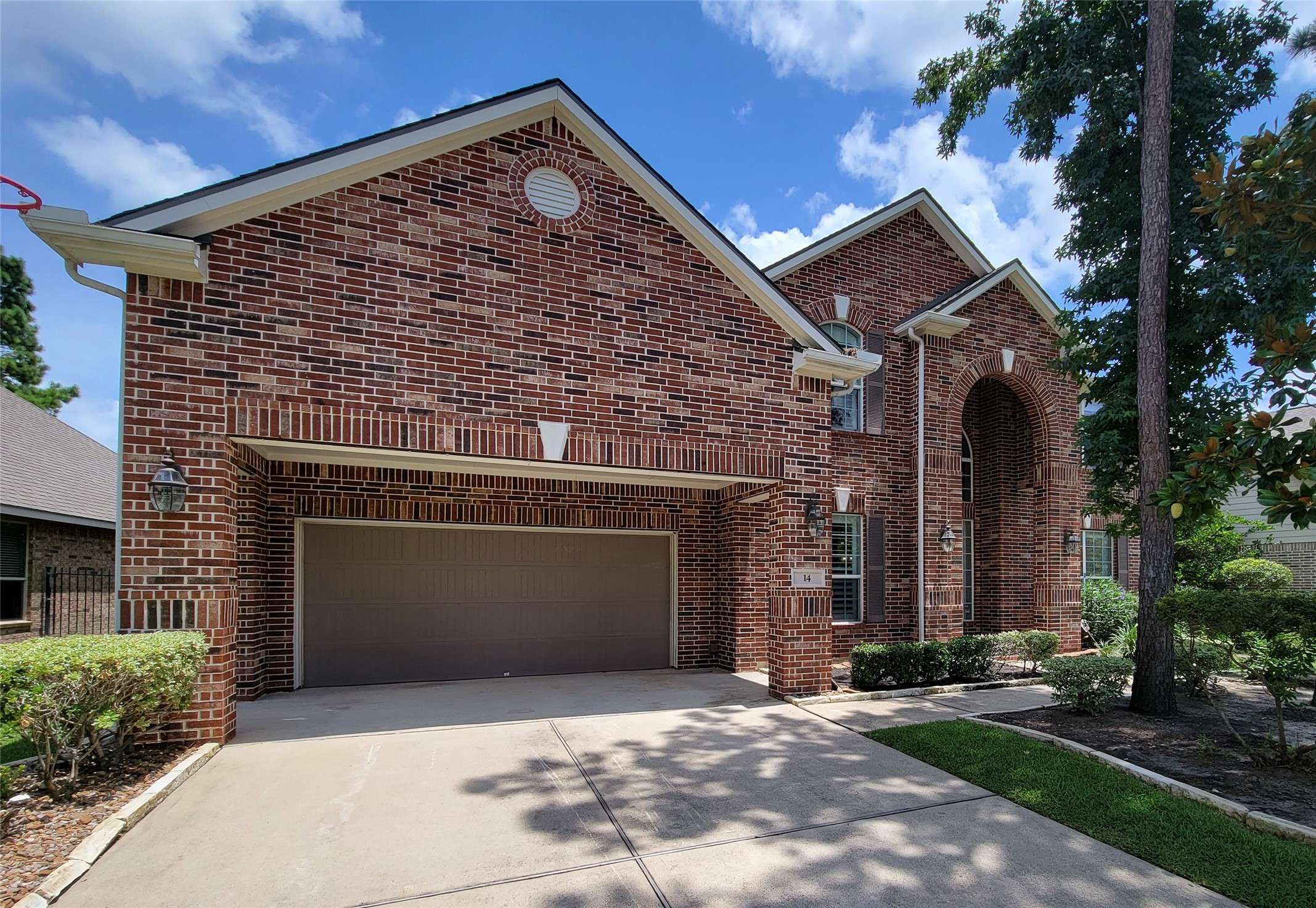 14 Verdin PL,  Spring,  TX 77389