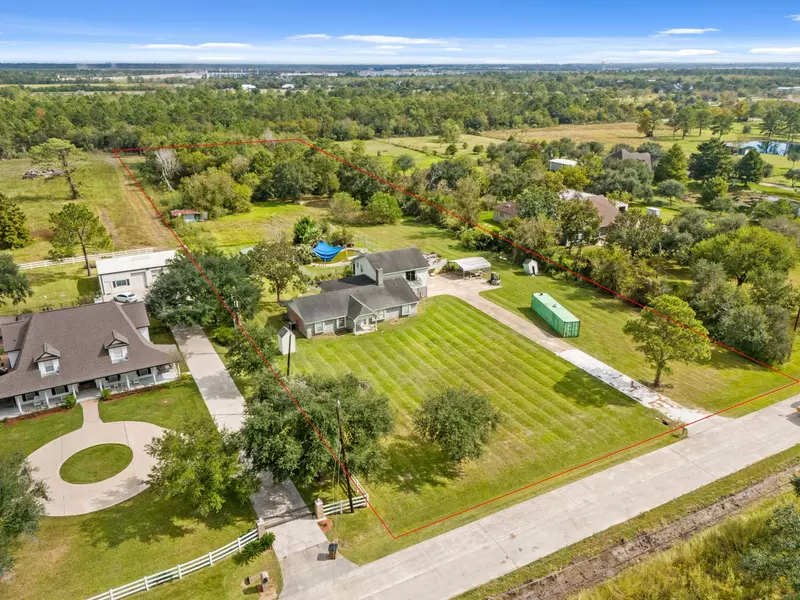 119 Avenue J, Dickinson, TX 77539