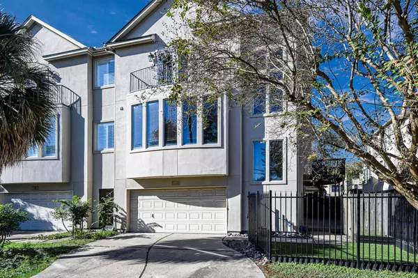 Houston, TX 77007,1505 Roy ST