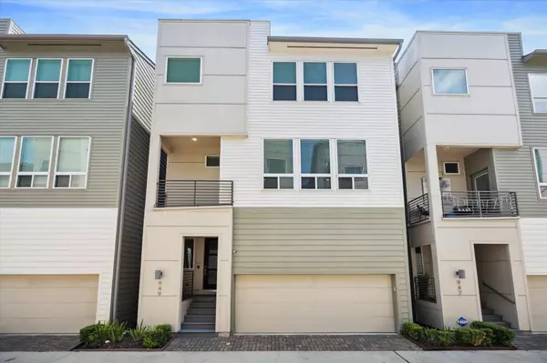 949 W 17th ST, Houston, TX 77008
